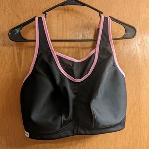 Glamorise No-Bounce Wire-Free Sports Bra